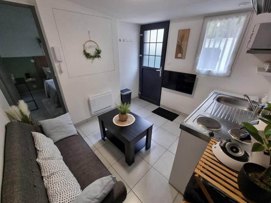 Agréable Logement / Netflix