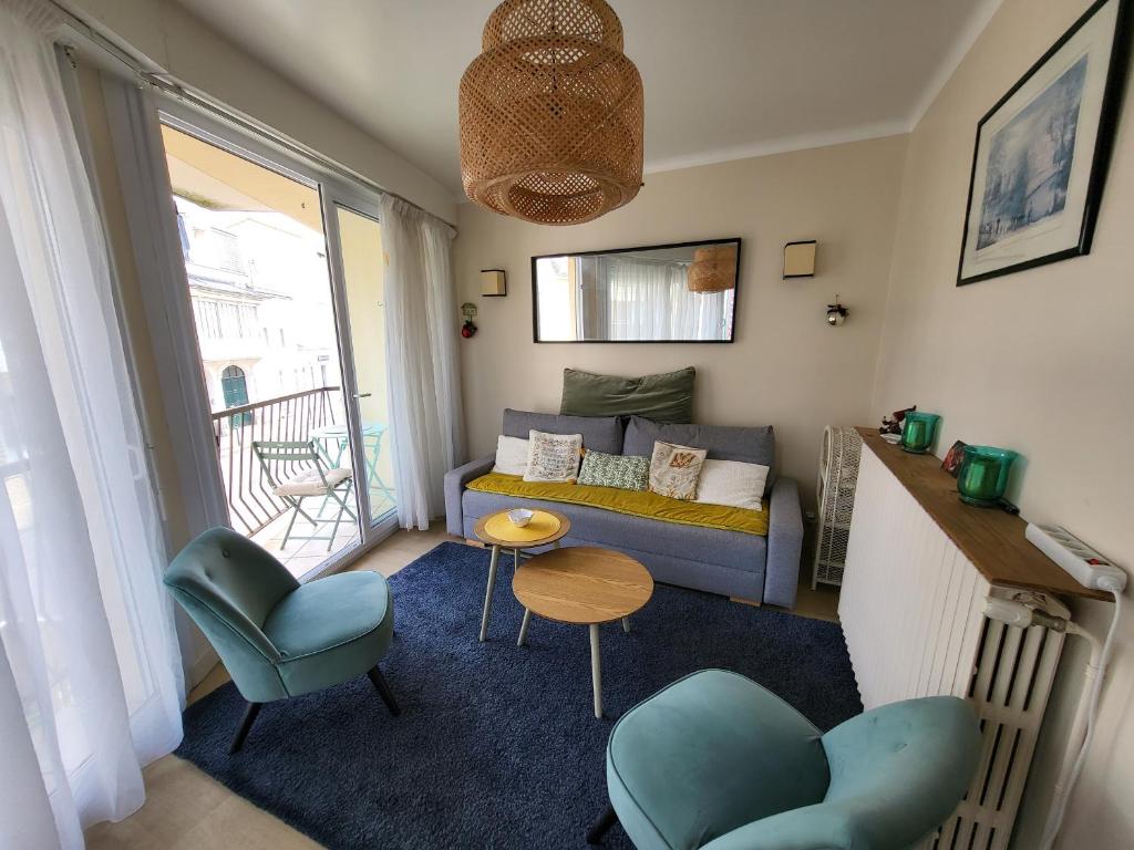 Appartement T2 avec Wi-Fi, balcon, proche plage et commerces - FR-1-92-805