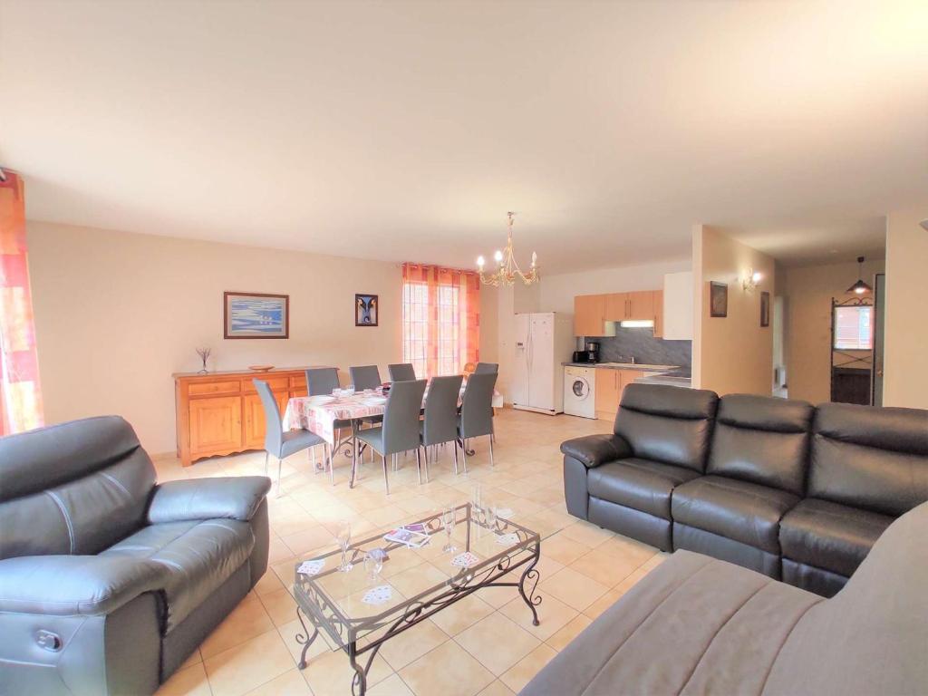 T4 8 pers, Wi-Fi, Terrasse, Parking, Centre Saint-Lary-Soulan - FR-1-457-182
