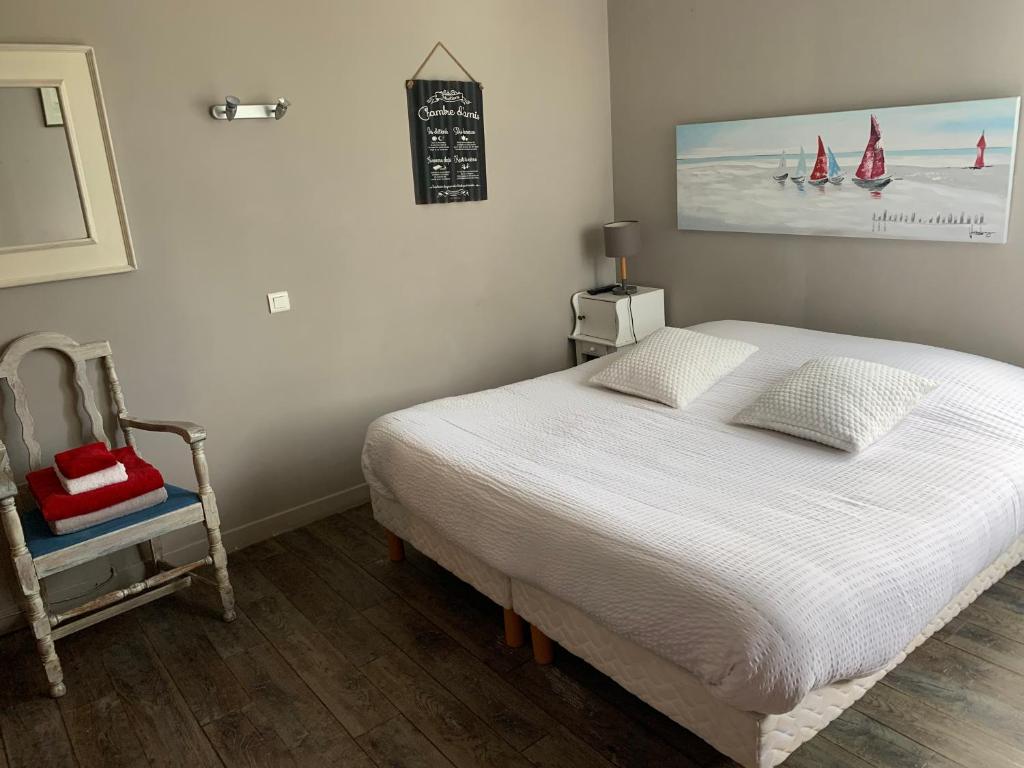 Appartement à 50m de la plage avec balcon, animaux acceptés - FR-1-236-64