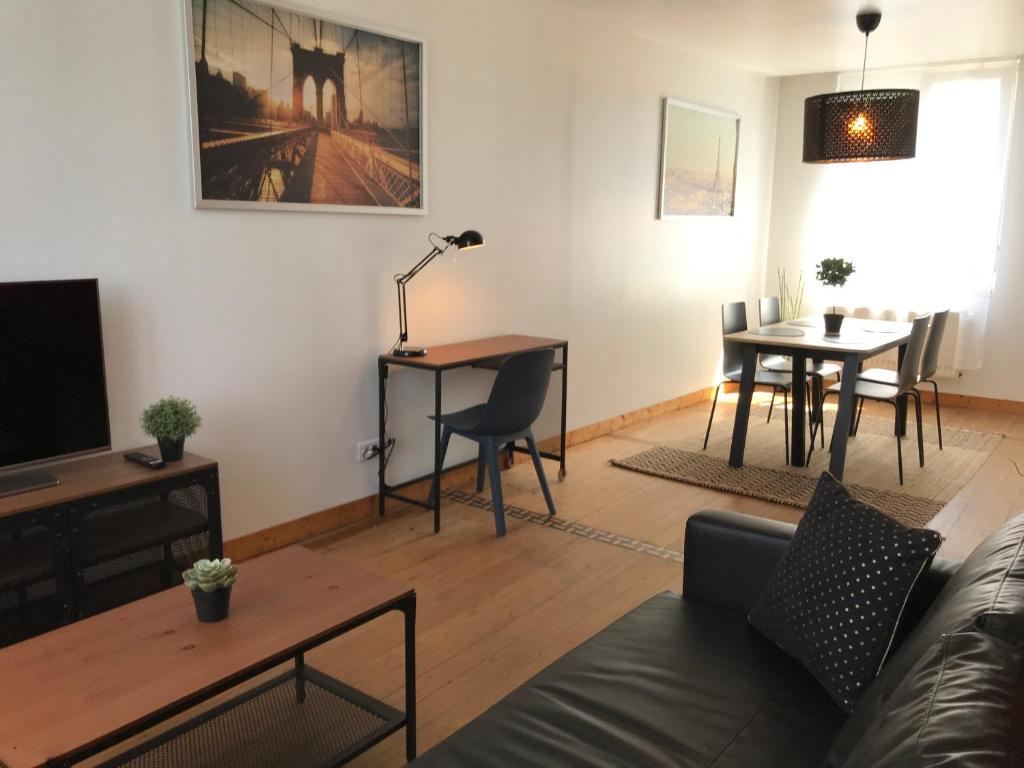 Appart Chill & Free - Proche Centre Valenciennes - Parking Gratuit