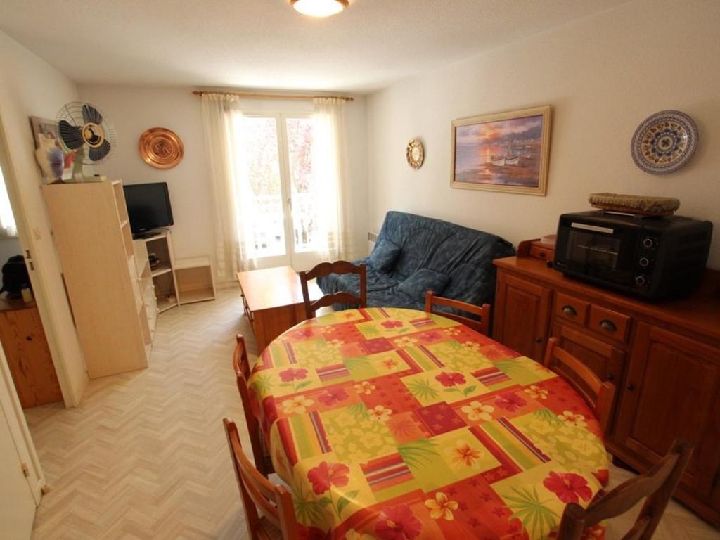 Appartement T3 Sud avec Balcon et Parking à Bagnères-de-Luchon - 4 pers. - FR-1-313-178