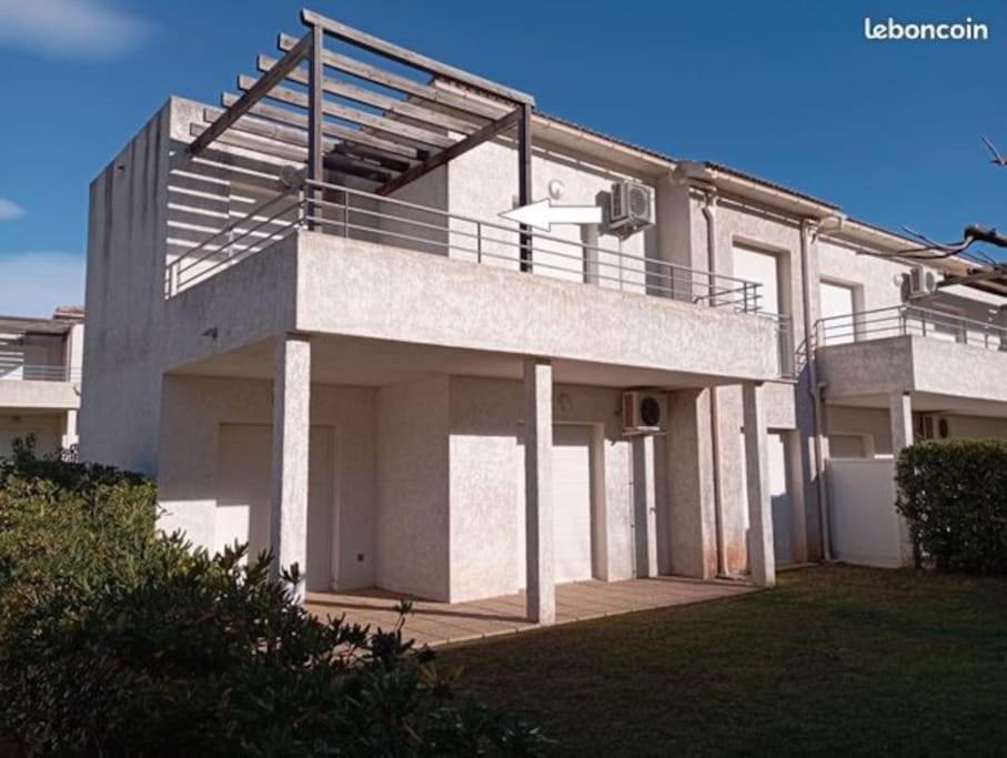 Appartement T3 dans résidence bord de mer avec piscine