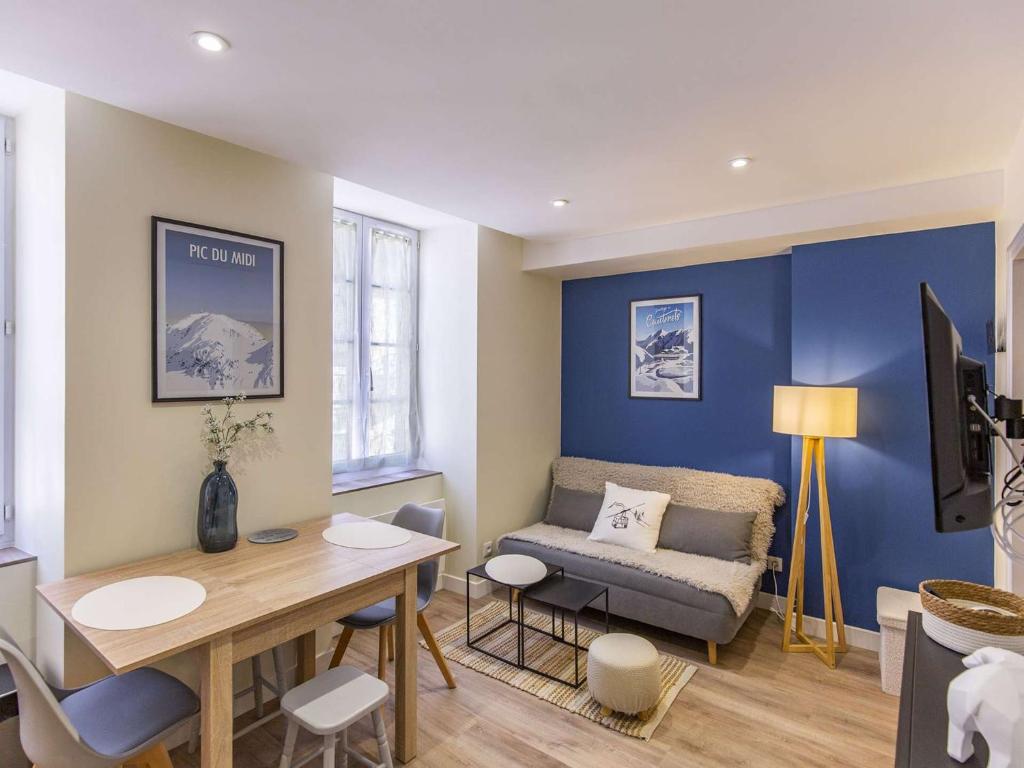 Appartement T2 central à Cauterets, 2-4 pers, skis à 600m, entièrement équipé - FR-1-401-252