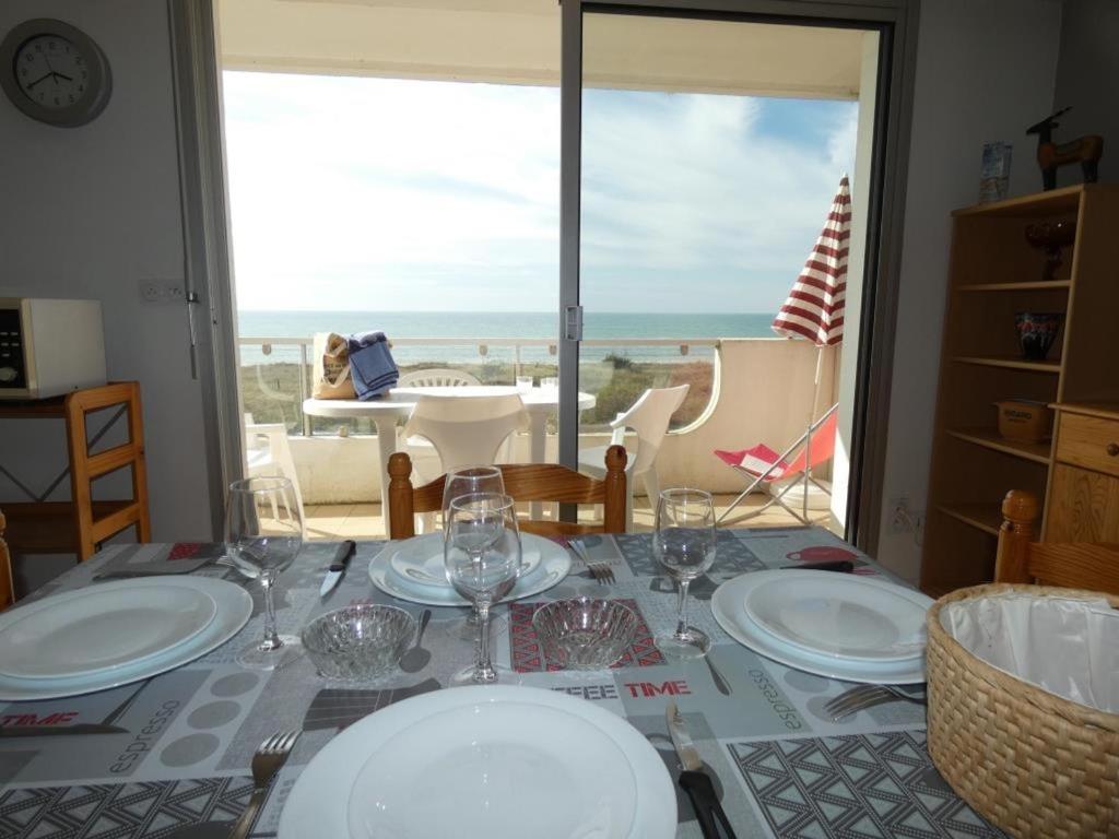 Appartement pour 6 personnes à 10m des plages, animaux acceptés, parking - FR-1-540-244