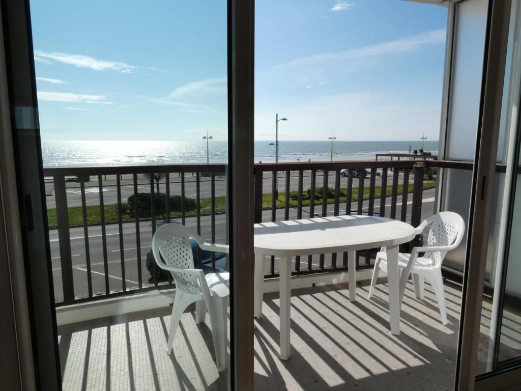 Appartement 2 chambres près plage, animaux admis - FR-1-323-309