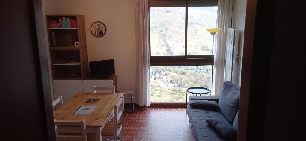 Appartement St Lary Soulan pied des pistes (le Pla d’Adet) 5 personnes
