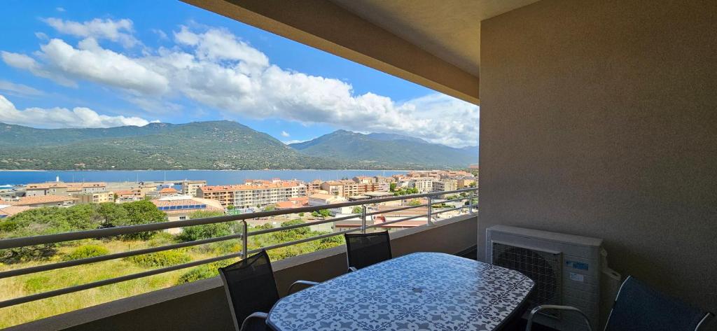 Appartement T3 central vue mer - Mare e Monti D12