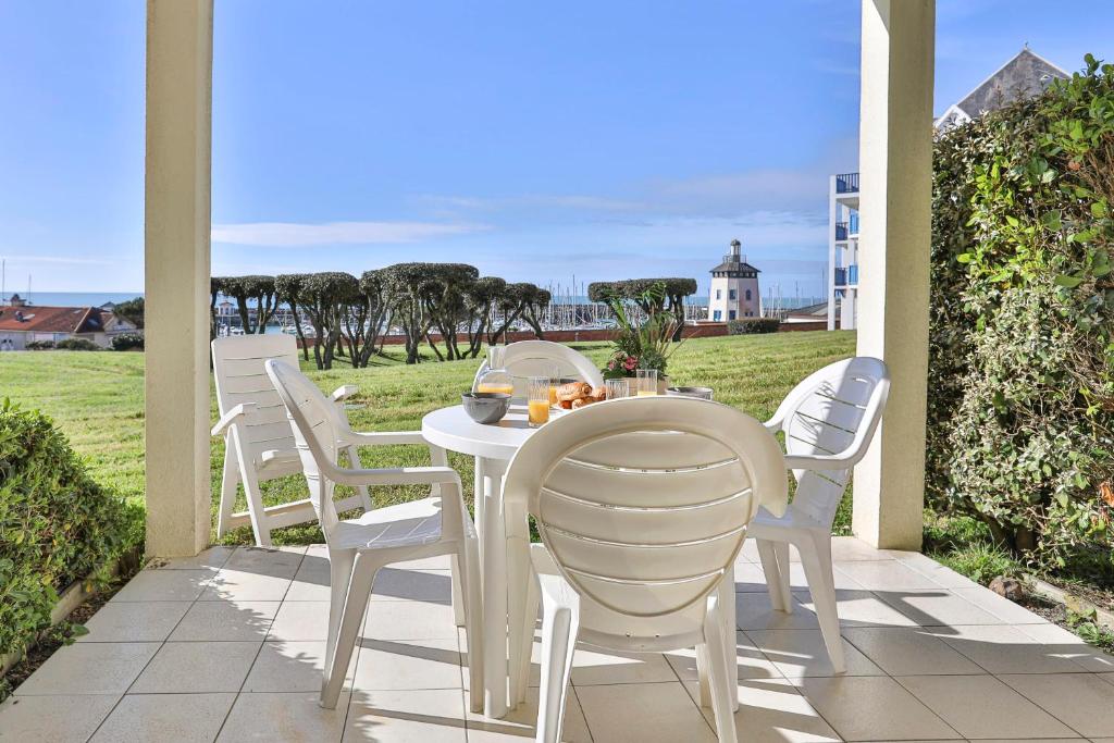 Appartement, vue imprenable sur port