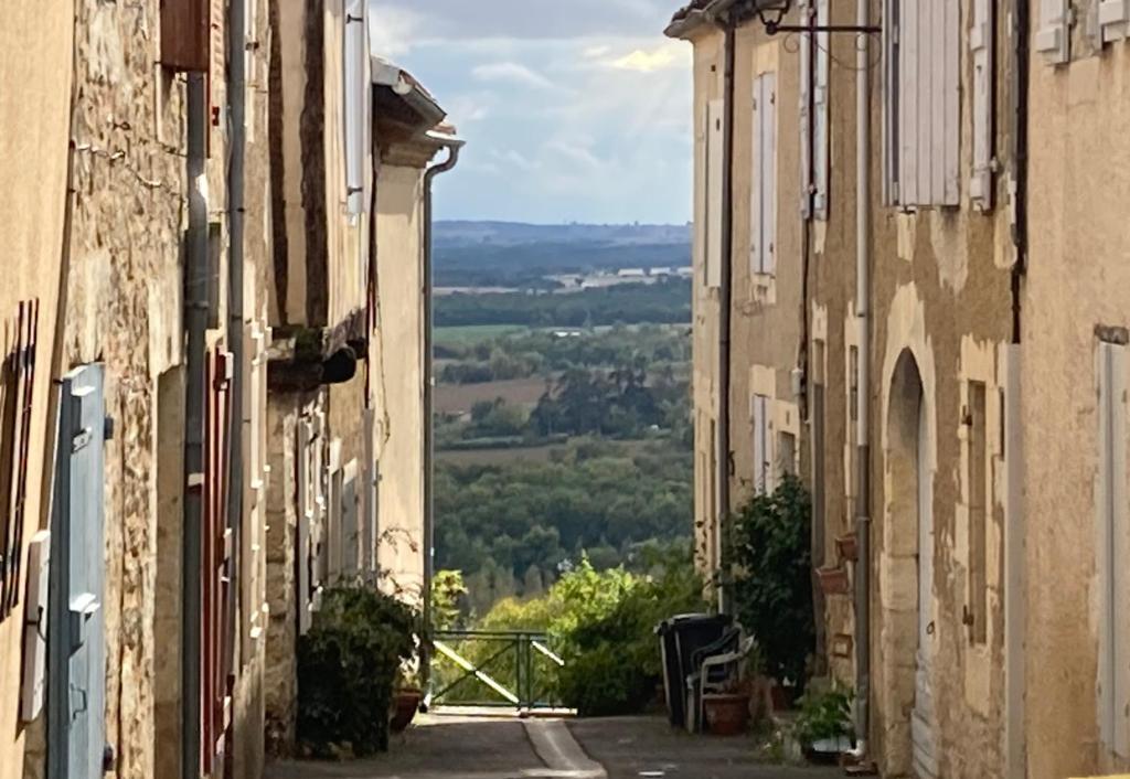 Aux Portes des Thermes 3