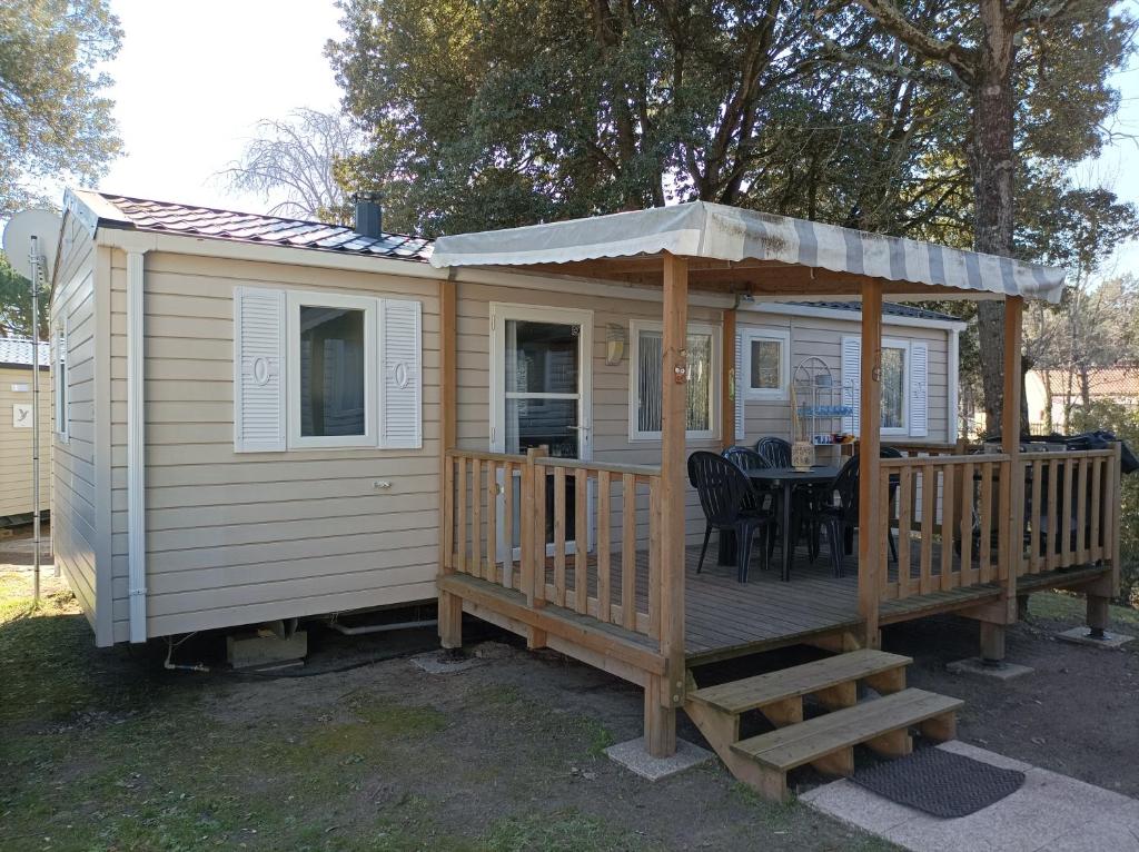 Beau Mobil home 64