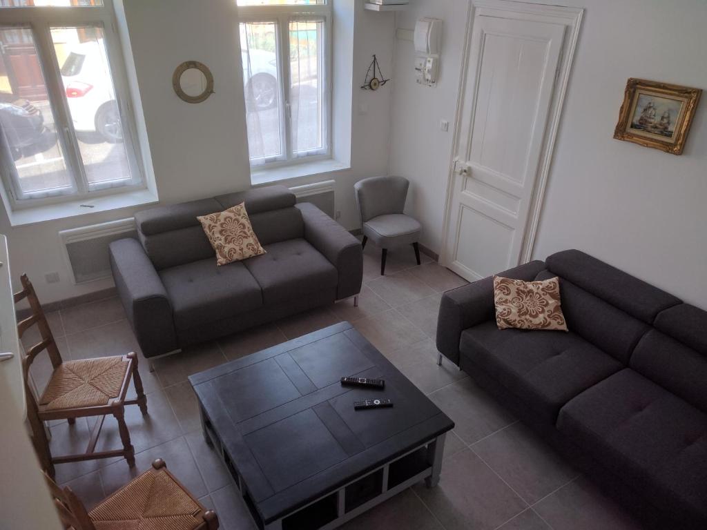 Superbe appartement avec terasse face à la mer