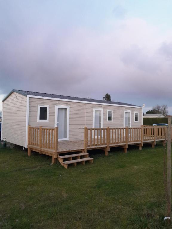 Cabane sur pilotis