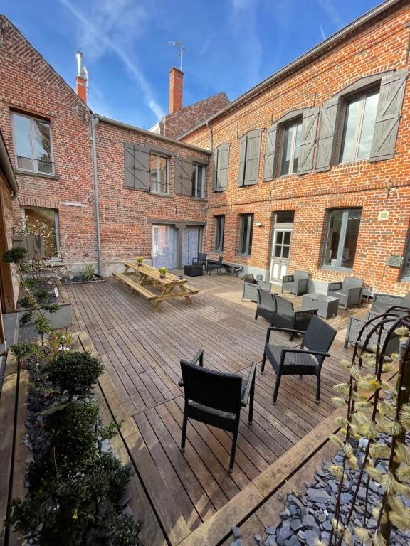 Capsule Street Art - Sauna- Jacuzzi - Playstation 5 - Billard - Netflix - Home cinéma - Terrasse