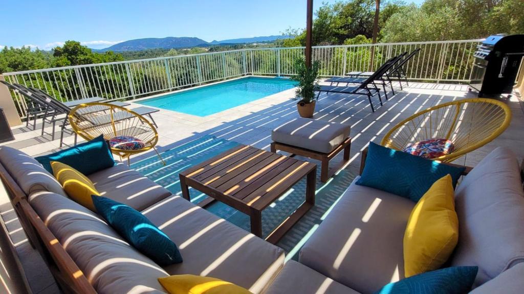 Casa Angelina Piscine privée proche plage Saint Cyprien 10 pers