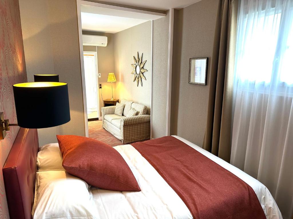 Churchill Hotel Bayeux Centre