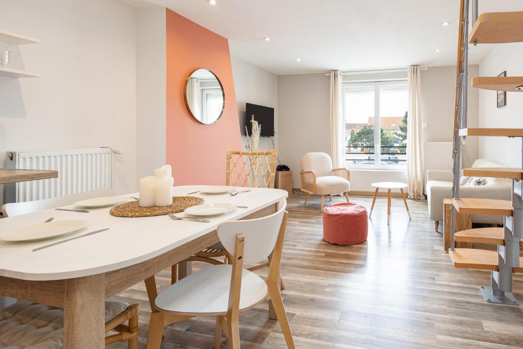Duplex Petit-Fort proche plage