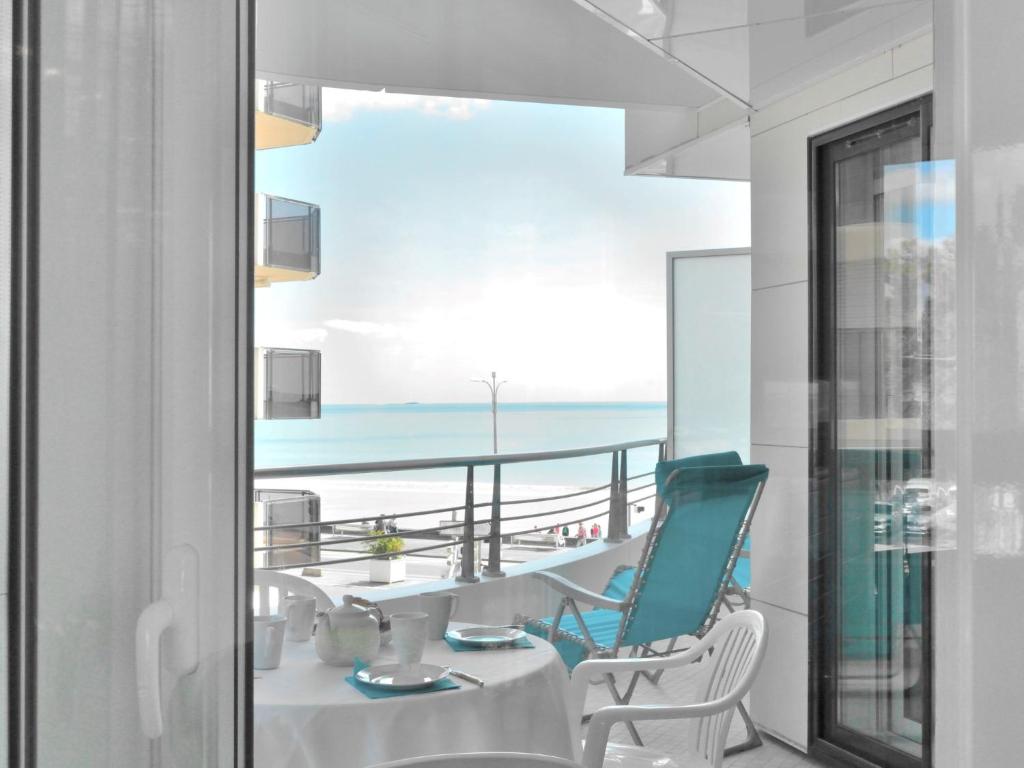 Apartment Mariza - LAU302 by Interhome
