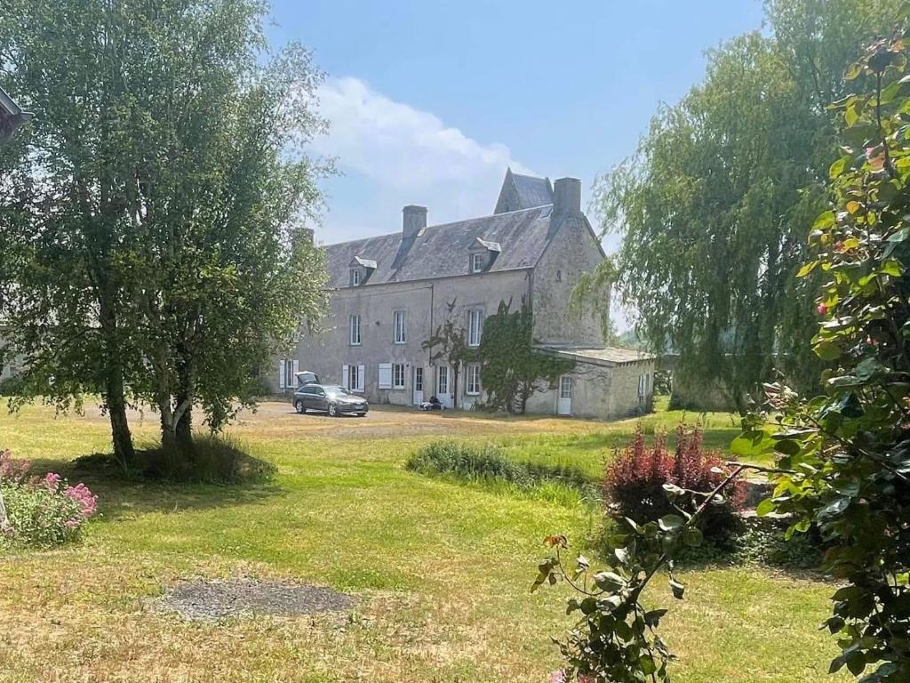 Ferme fortifiée d Enguenard