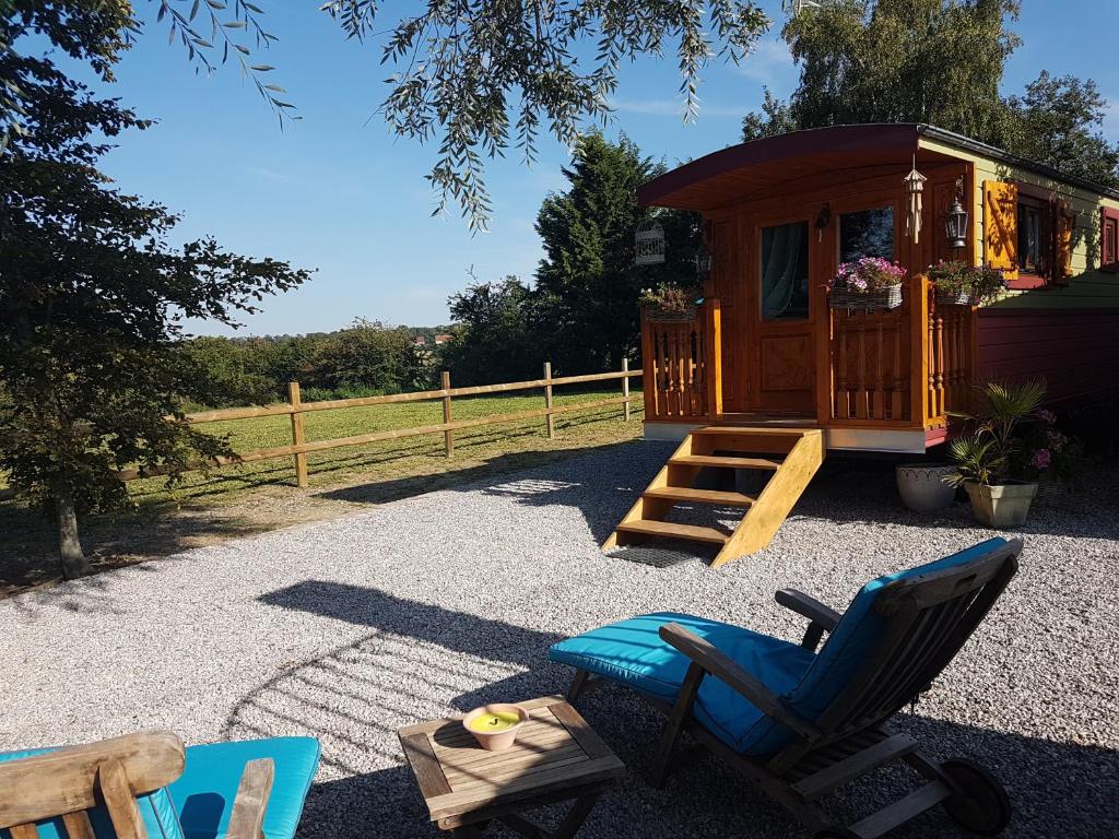 Gîte à la campagne proche de toutes commodités.