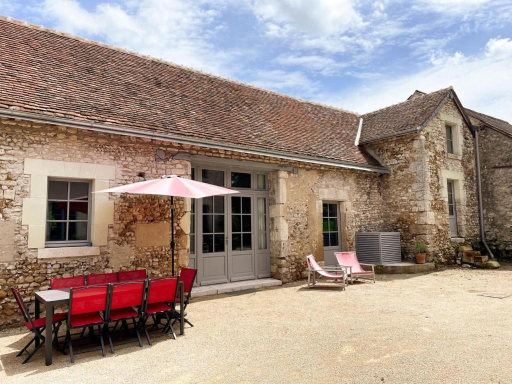 Gîte de Charme avec Piscine, Jardin et Proximité Châteaux de la Loire - FR-1-491-450