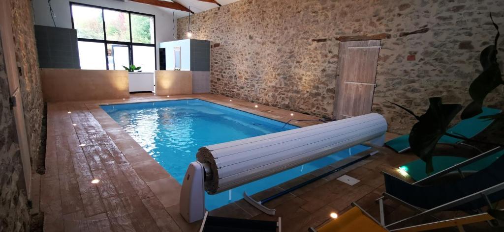 L'Escale du Bocage Piscine couverte chauffée