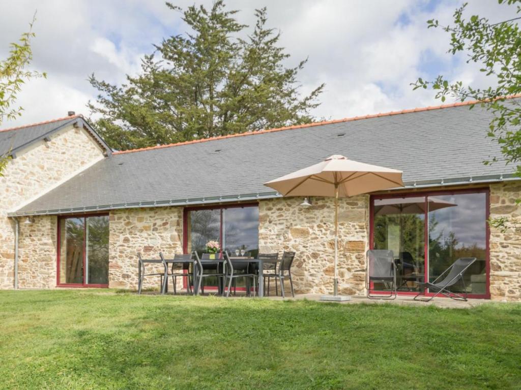 Charmante Grange Rénovée avec Terrasse Privative, Proche de Nantes et du Canal - FR-1-306-905