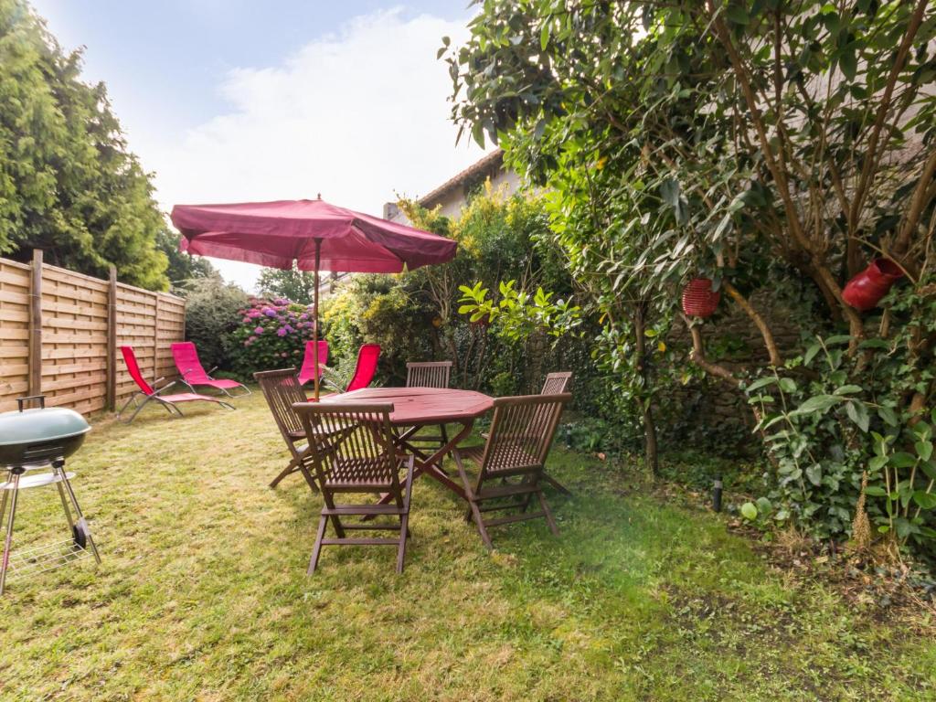 Gîte Charmant en Brière: Proche Guérande, Jardin Privé, 2 Chambres - FR-1-306-941