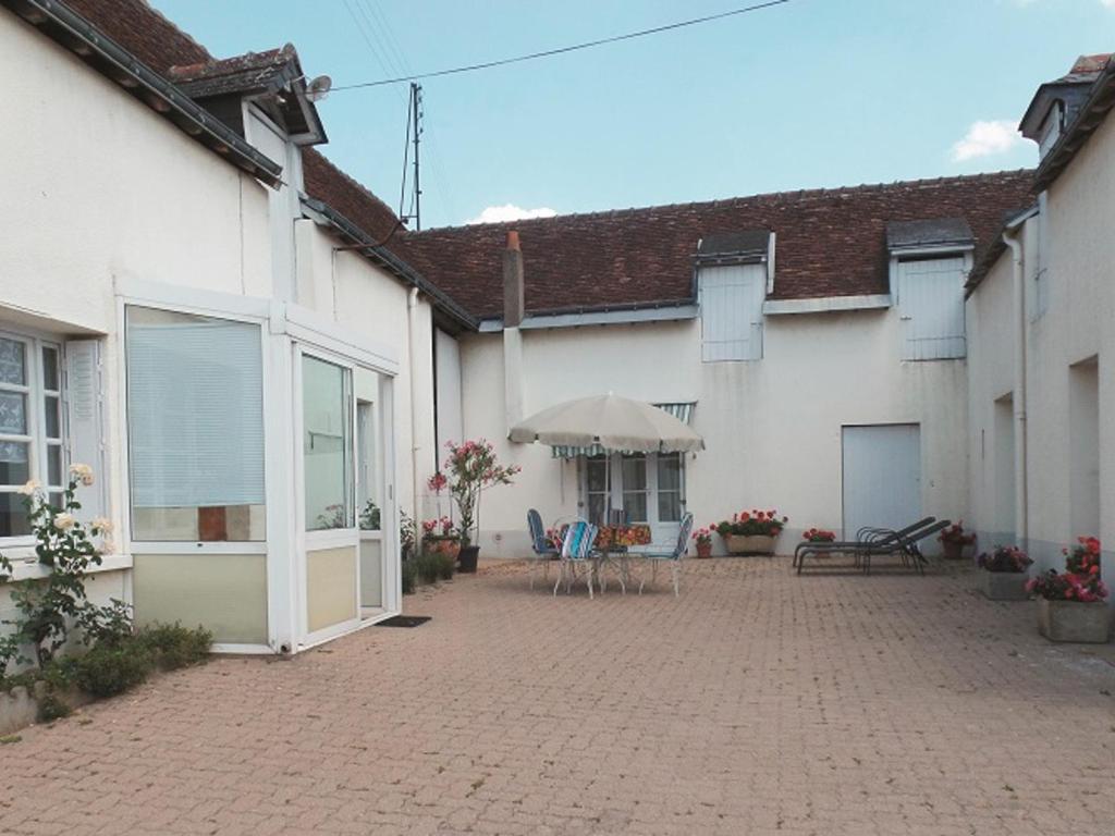 Gîte charmant près de Tours et Amboise avec Wi-Fi, cour privative, garage à vélos, accepte animaux - FR-1-381-503