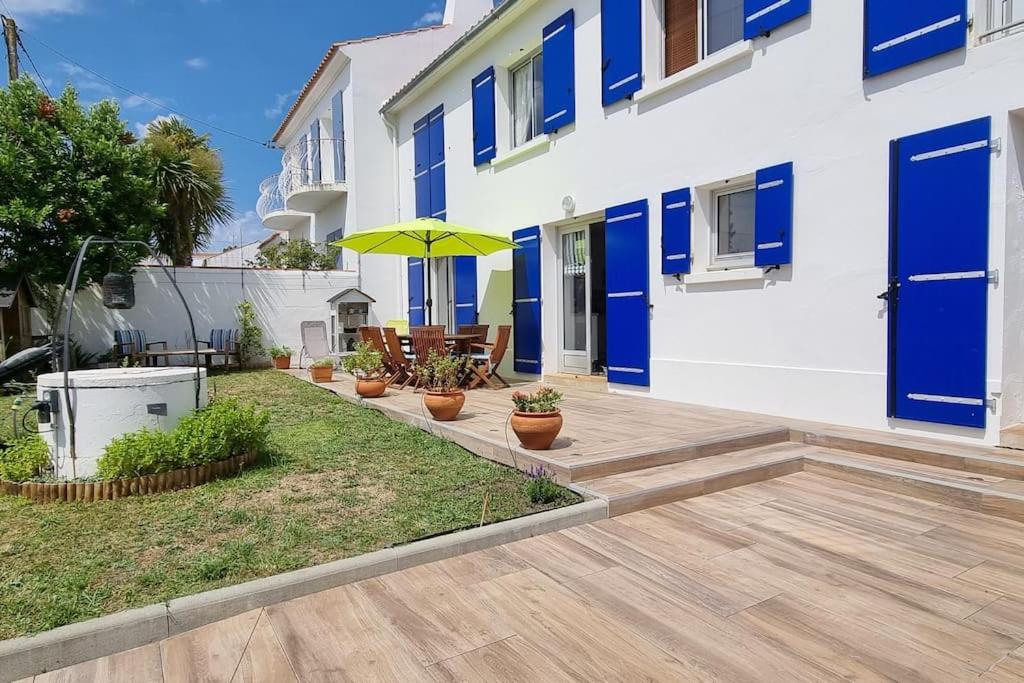 Grande maison au calme 150m plage, centre village.