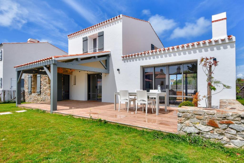 Grande maison neuve à 5 min de la plage