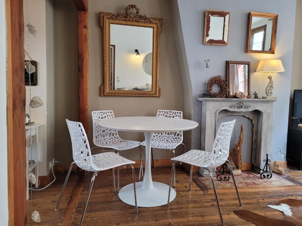 LE VALENTIN - Parking privé offert - Coeur Historique -La Clef de Honfleur