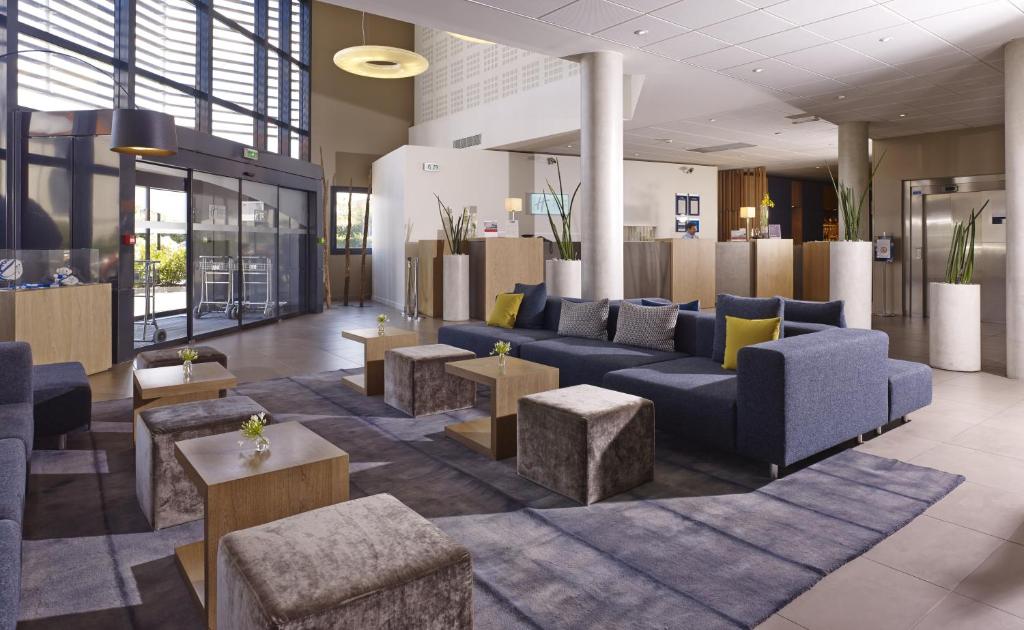 Holiday Inn Express Toulouse Airport, an IHG Hotel