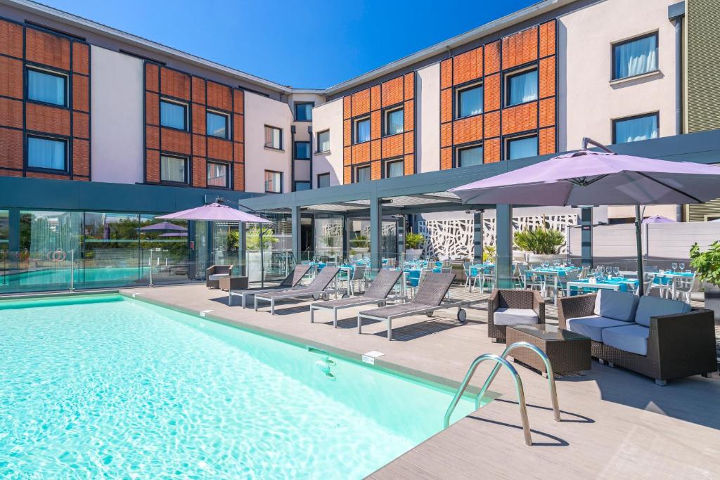 Holiday Inn Toulouse Airport, an IHG Hotel