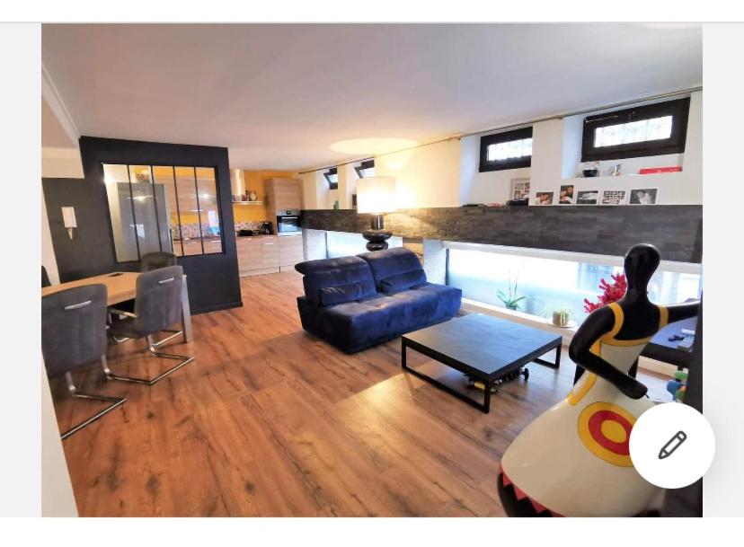 Logement Hyper-Centre Idéalement situé Home-Voltaire