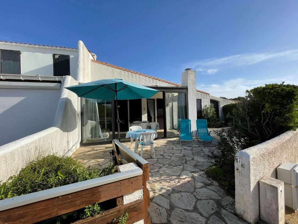 Maison 3 pièces, 6 couchages, plage à 200m, jardin clos, parking privé, tout confort, Saint-Jean-de-Monts - FR-1-224C-541