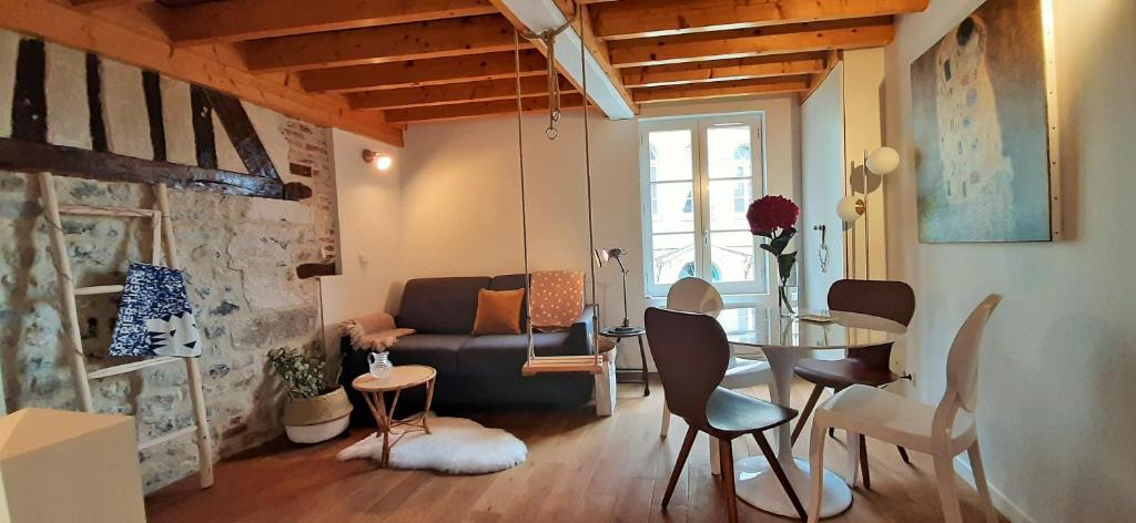 -La Maison Balancoire - Parking privé offert - Coeur historique -La Clef de Honfleur