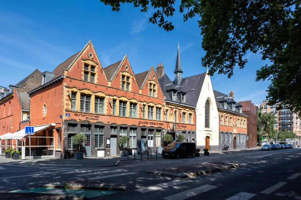 Atypical apartment in the heart of Old Lille!