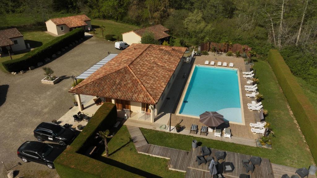 Hôtel LES LODGES D'EAUZE