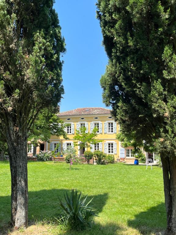 Villa Toscane - Atelier d'Artistes et B&B à 20 mn de Toulouse