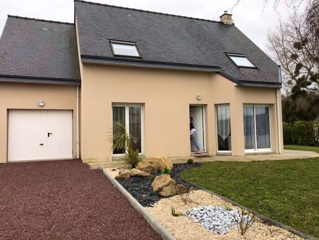 Maison chaleureuse a Breville sur Mer avec jardin prive