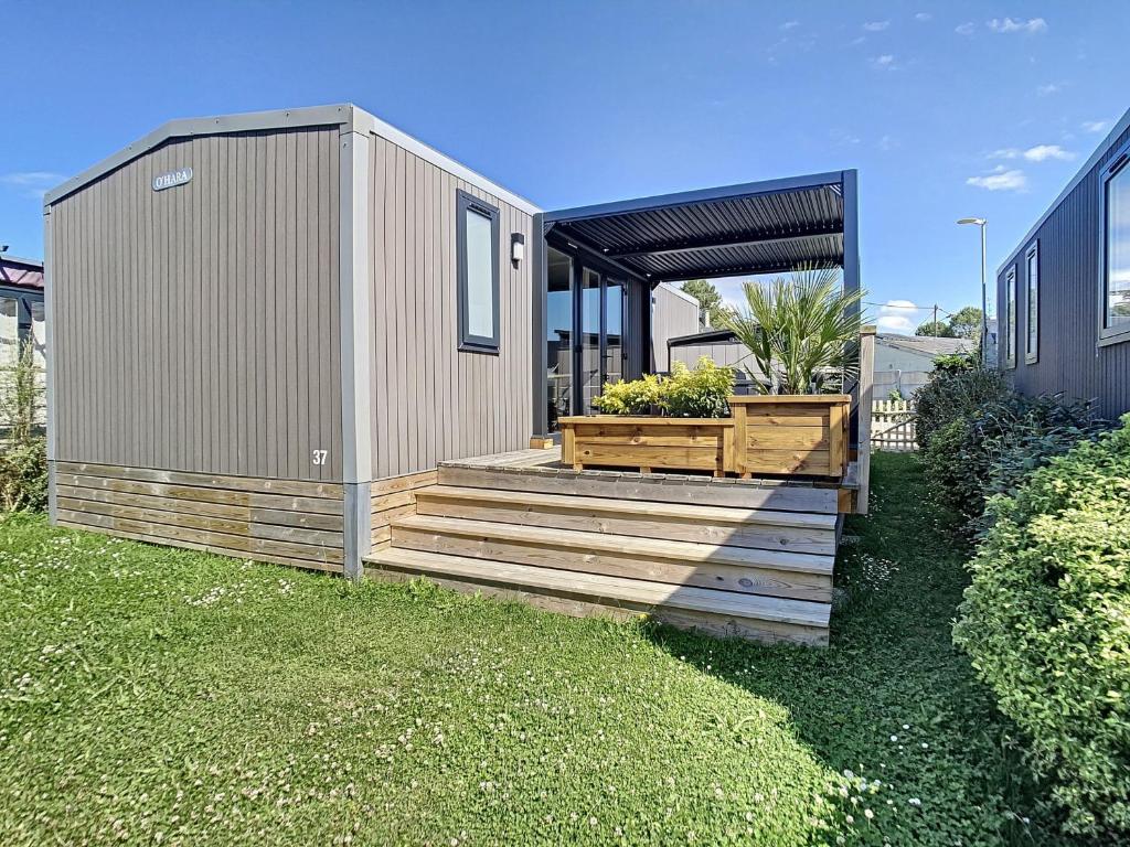Mobil-home Grand Confort à Jullouville, plage à 200m, piscine chauffée, 6 pers., 3 ch., terrasse - FR-1-361A-5
