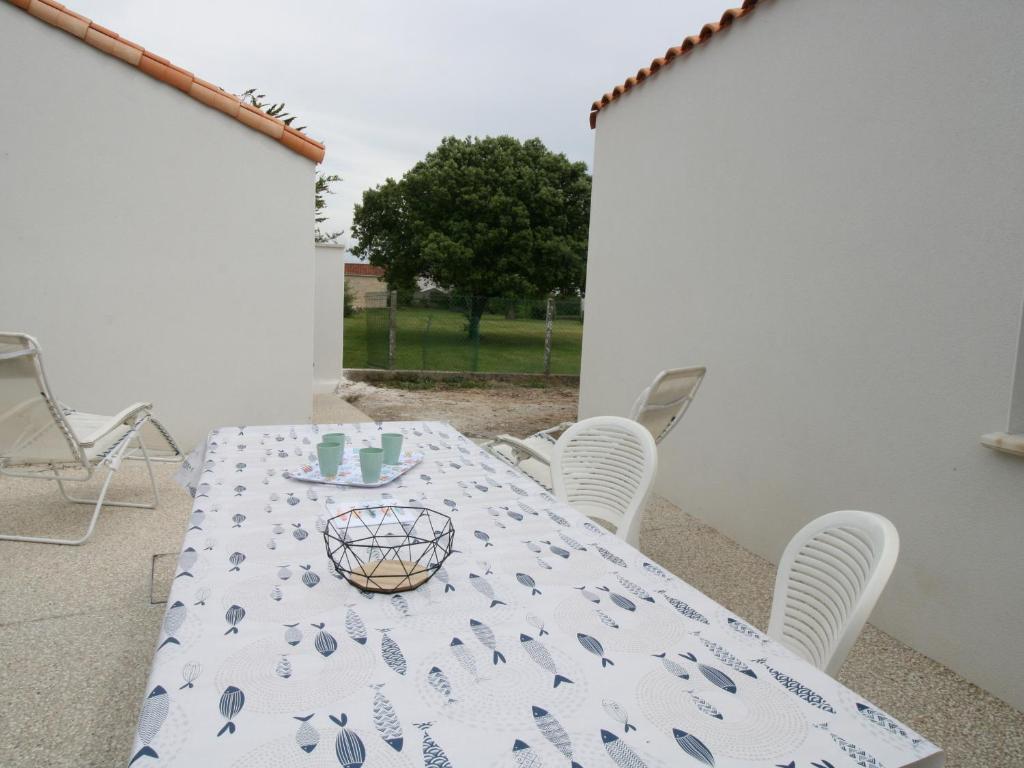 Maison neuve au centre de La Tranche-sur-Mer: WiFi, parking, proche plage et commerces - FR-1-22-355