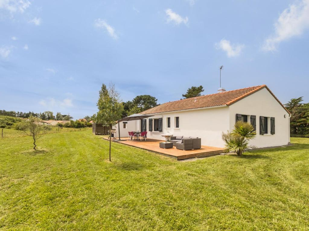 Maison calme, entourée de marais, proche plage et commerces, avec jardin et équipements complets - FR-1-306-1283