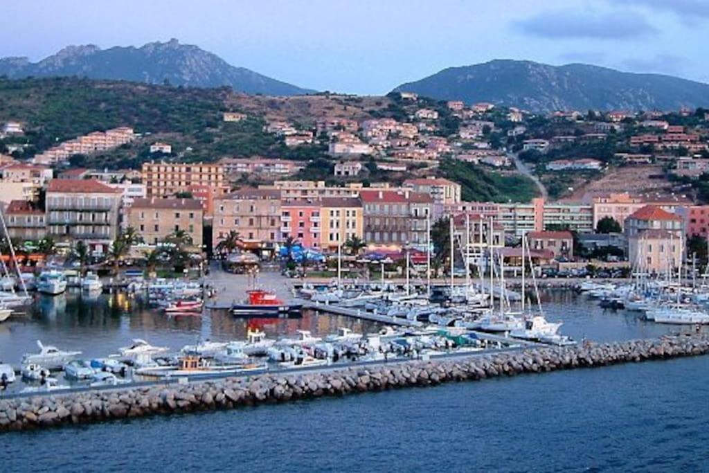 Propriano logement climatisé terrasse proche port