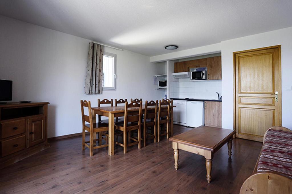 Résidence Hameau De Balestas Mp - 3 Pièces pour 8 Personnes 614