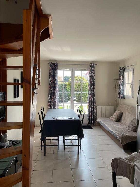 Studio Rénové - Wifi, Proche Plage et Commerces, Entrée Indépendante - FR-1-646-24
