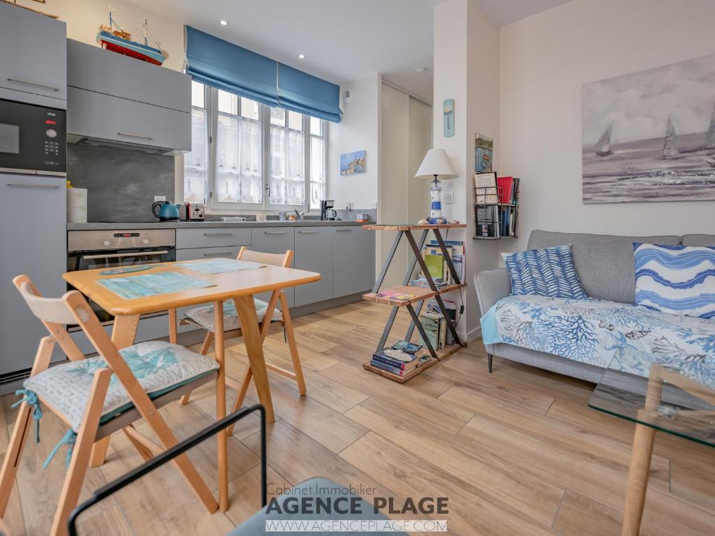 Studio à 100 mêtres de la plage - FR-1-197-529