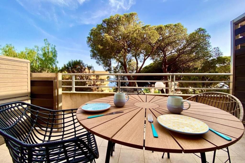 Studio avec vue mer - Parking, AC et proche plage