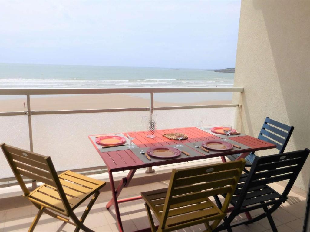 Studio cabine 4 pers, parking, plage, 2 étoiles, Saint-Gilles-Croix-de-Vie - FR-1-224-791